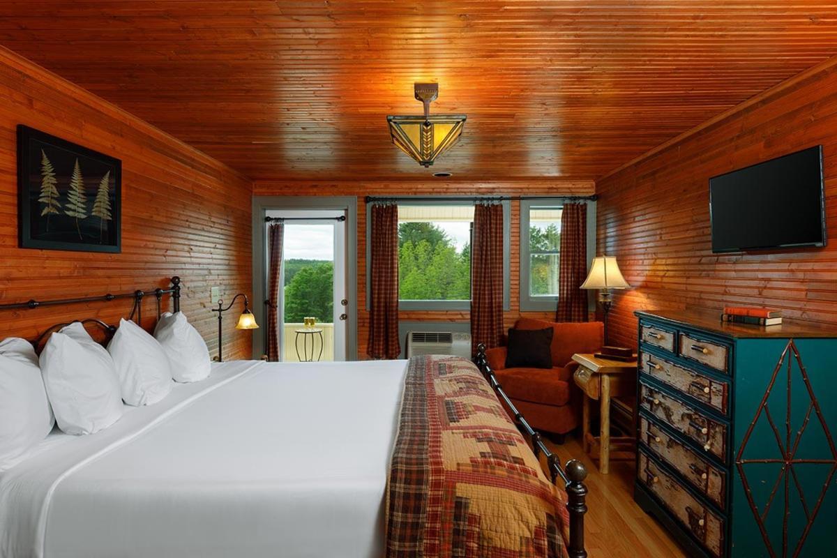 Friends Lake Inn Chestertown 外观 照片